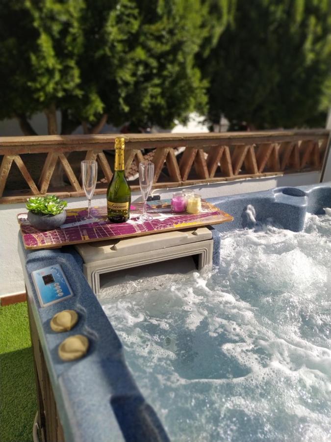 Villa Calida Coín Zewnętrze zdjęcie